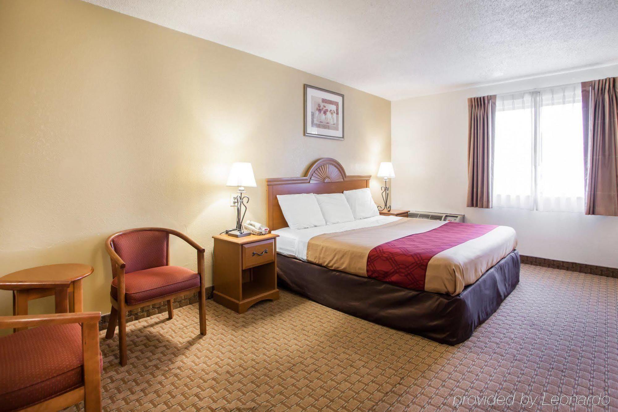 Mho Hotel Bordentown Extérieur photo