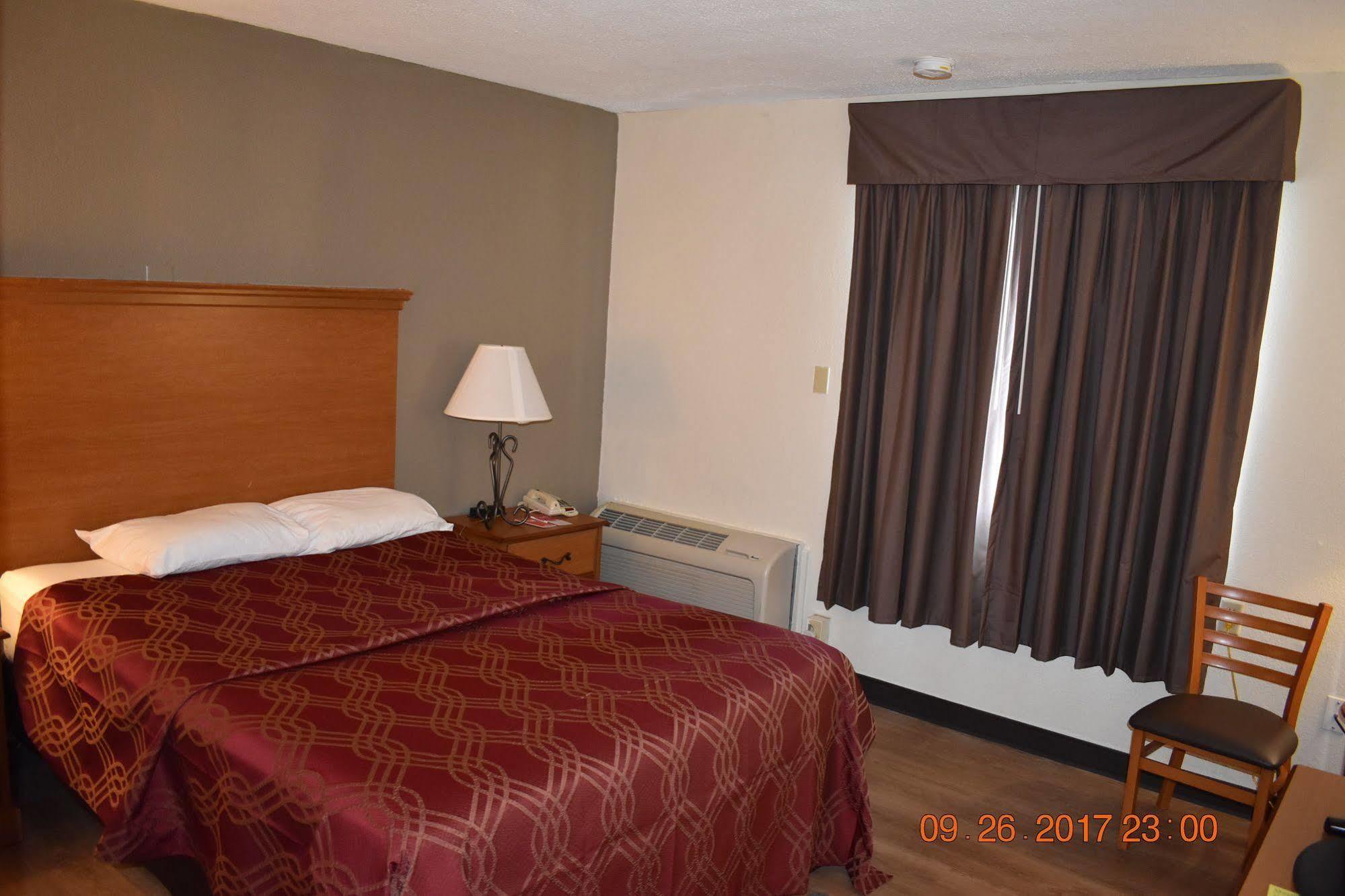 Mho Hotel Bordentown Extérieur photo