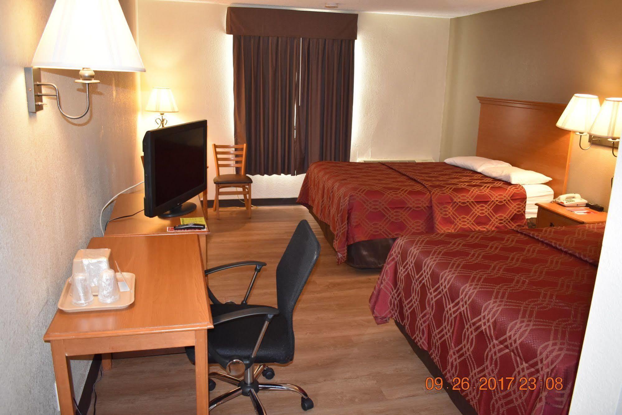 Mho Hotel Bordentown Extérieur photo