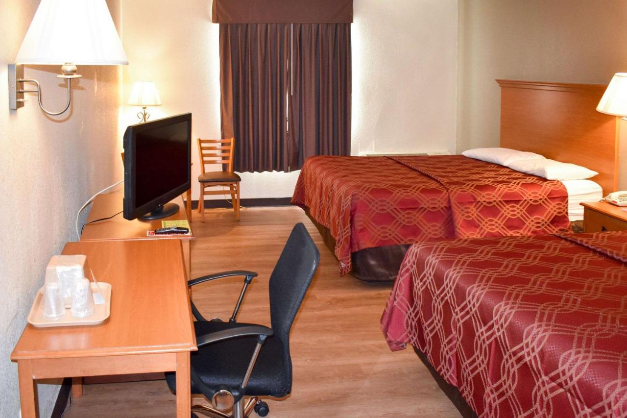 Mho Hotel Bordentown Extérieur photo