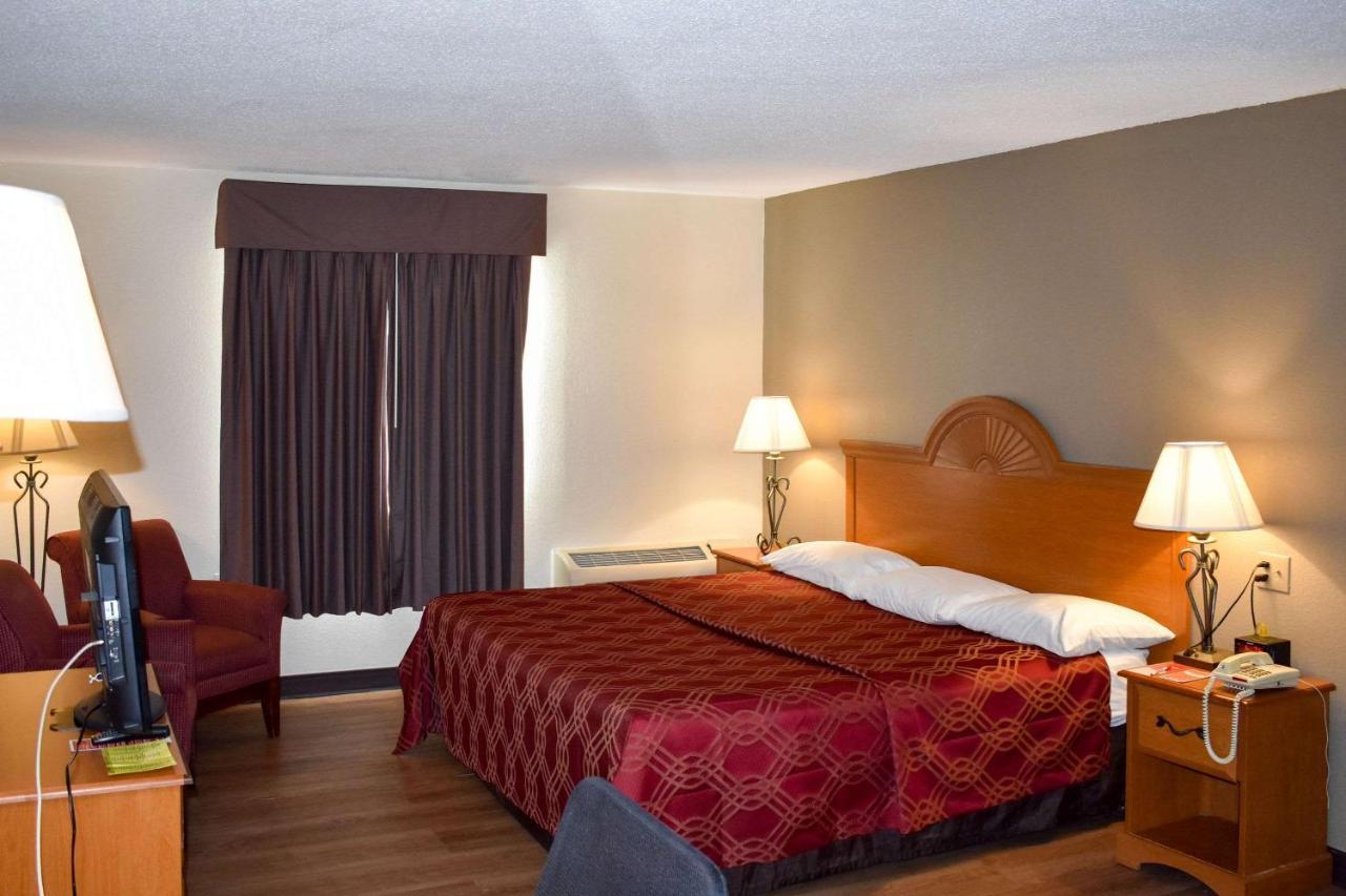 Mho Hotel Bordentown Extérieur photo